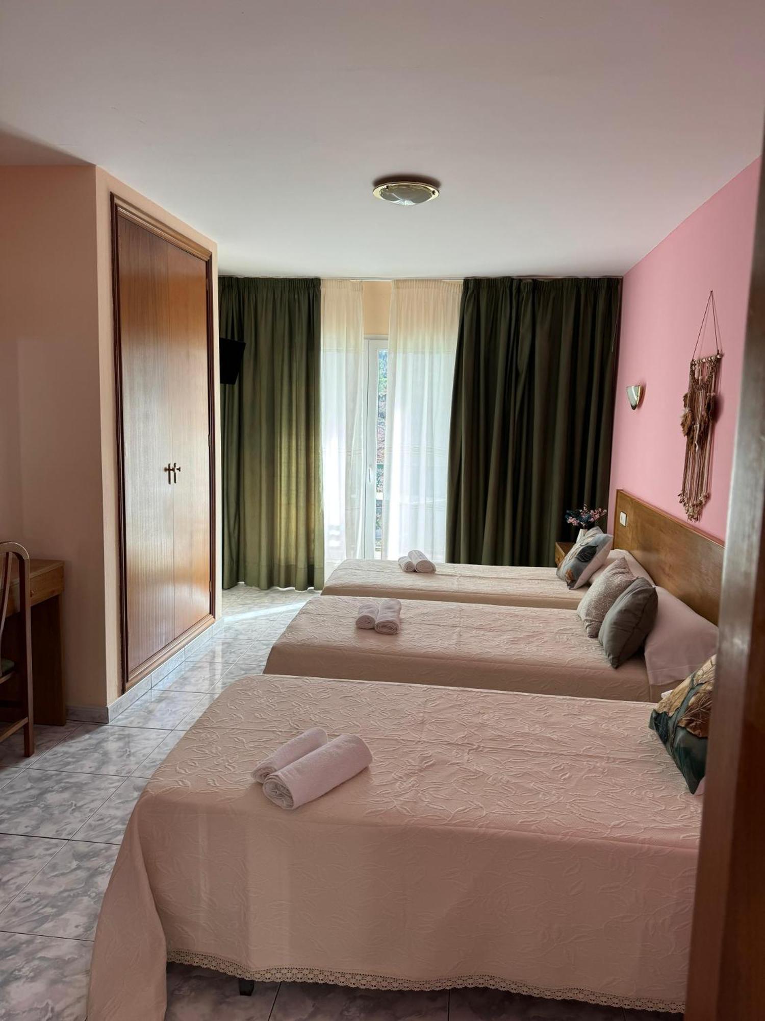 Hotel Campestre Chamuinas Ποντεβέντρα Δωμάτιο φωτογραφία